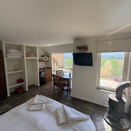 Gross Nofesh And Spa Guesthouse Бейт Хилел Екстериор снимка