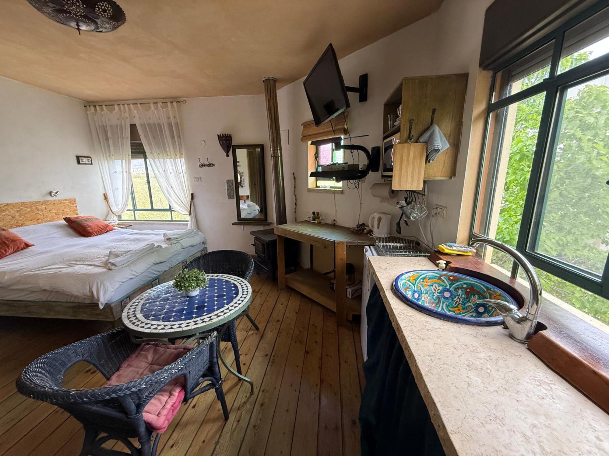 Gross Nofesh And Spa Guesthouse Бейт Хилел Екстериор снимка