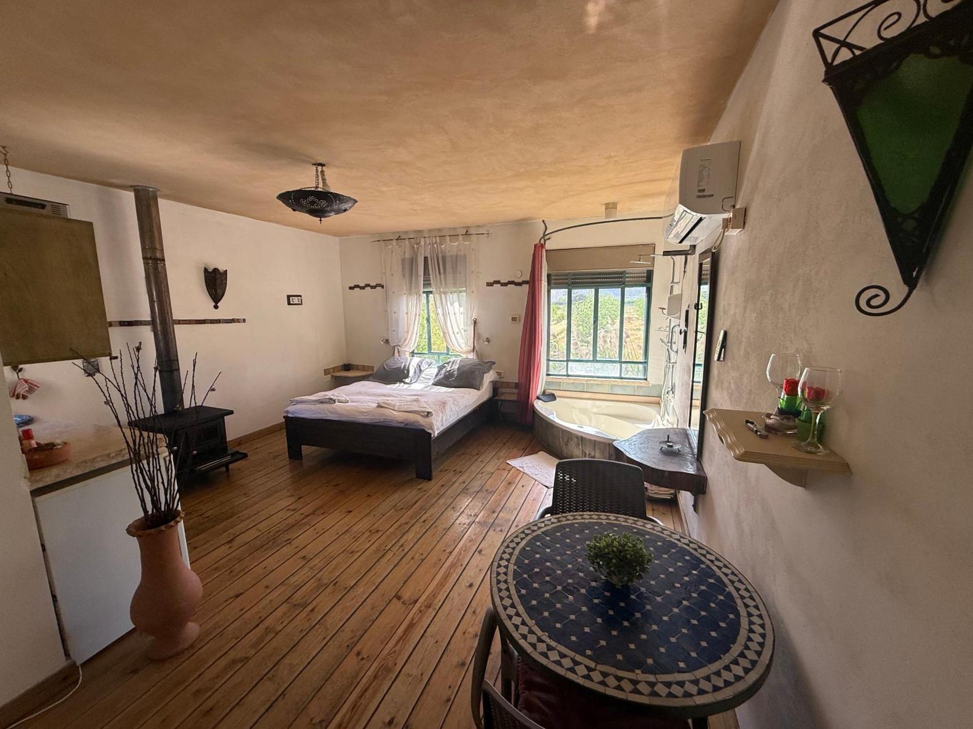 Gross Nofesh And Spa Guesthouse Бейт Хилел Екстериор снимка