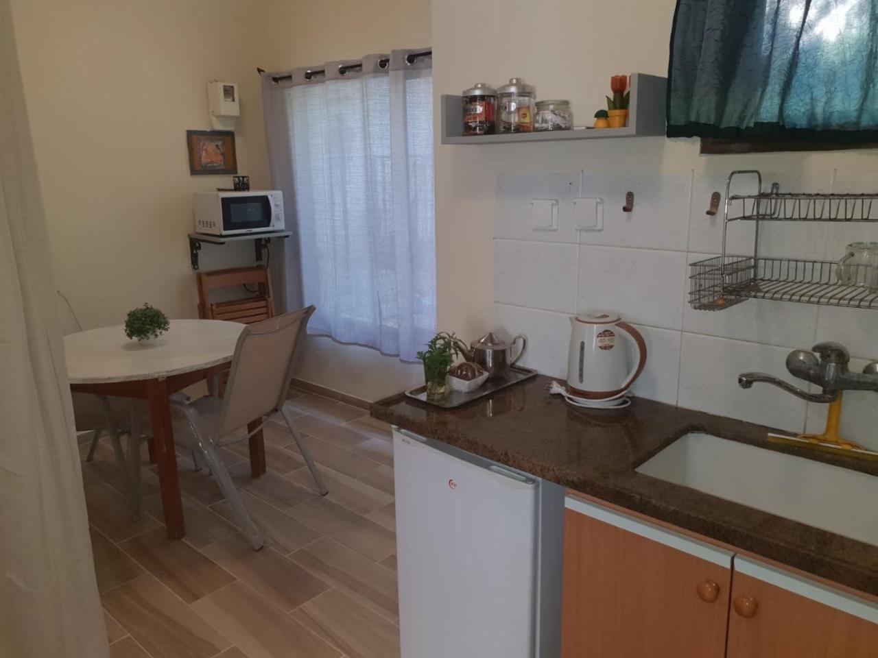 Gross Nofesh And Spa Guesthouse Бейт Хилел Екстериор снимка